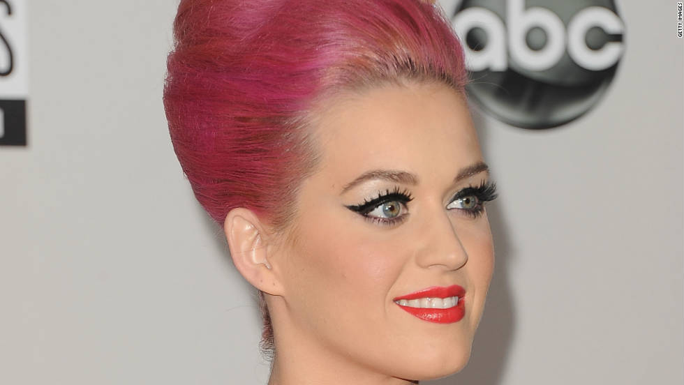 The Many Hairdos Of Katy Perry 