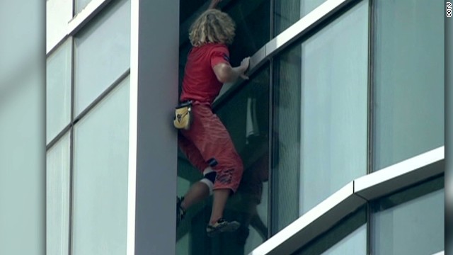 Nypd Arrests Man Who Scaled Trump Tower With Suction Cups Cnnpolitics