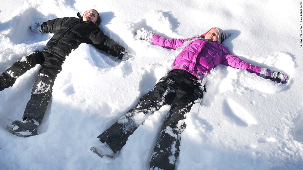 students-say-goodbye-to-snow-days-and-say-hello-to-school-at-home-cnn