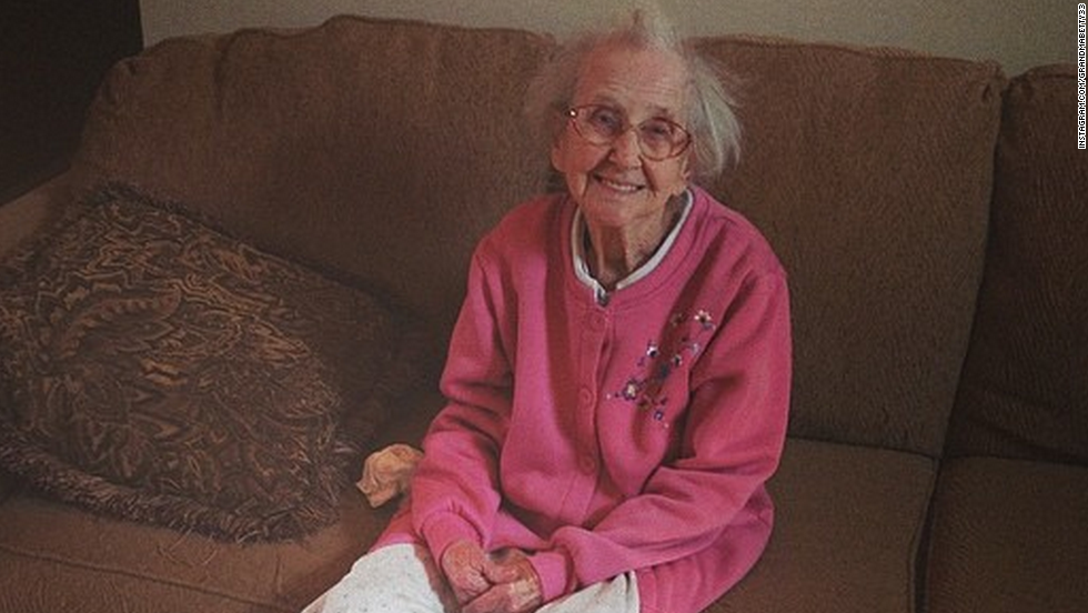 Instagram Celebrity Grandma Betty Dies Of Lung Cancer Cnn 