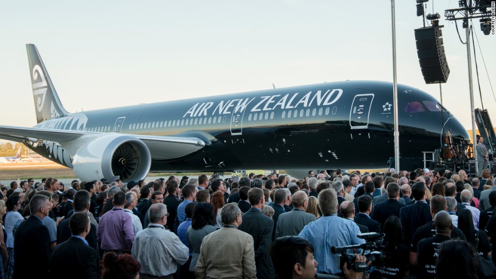 Air New Zealand Shows Off Stunning, All-black Dreamliner - CNN.com