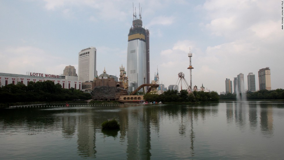 An increasing number of sinkholes have appeared in and around the neighborhood where the Lotte World Tower is being built in Seoul, South Korea. The first one was discovered in June and several others have appeared since then, according to local media reports, causing the construction of what would be Seoul's tallest building to come under scrutiny.