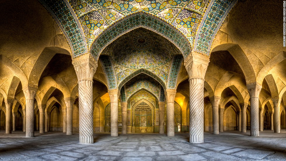 Stunning Photos Of Irans Mosques 