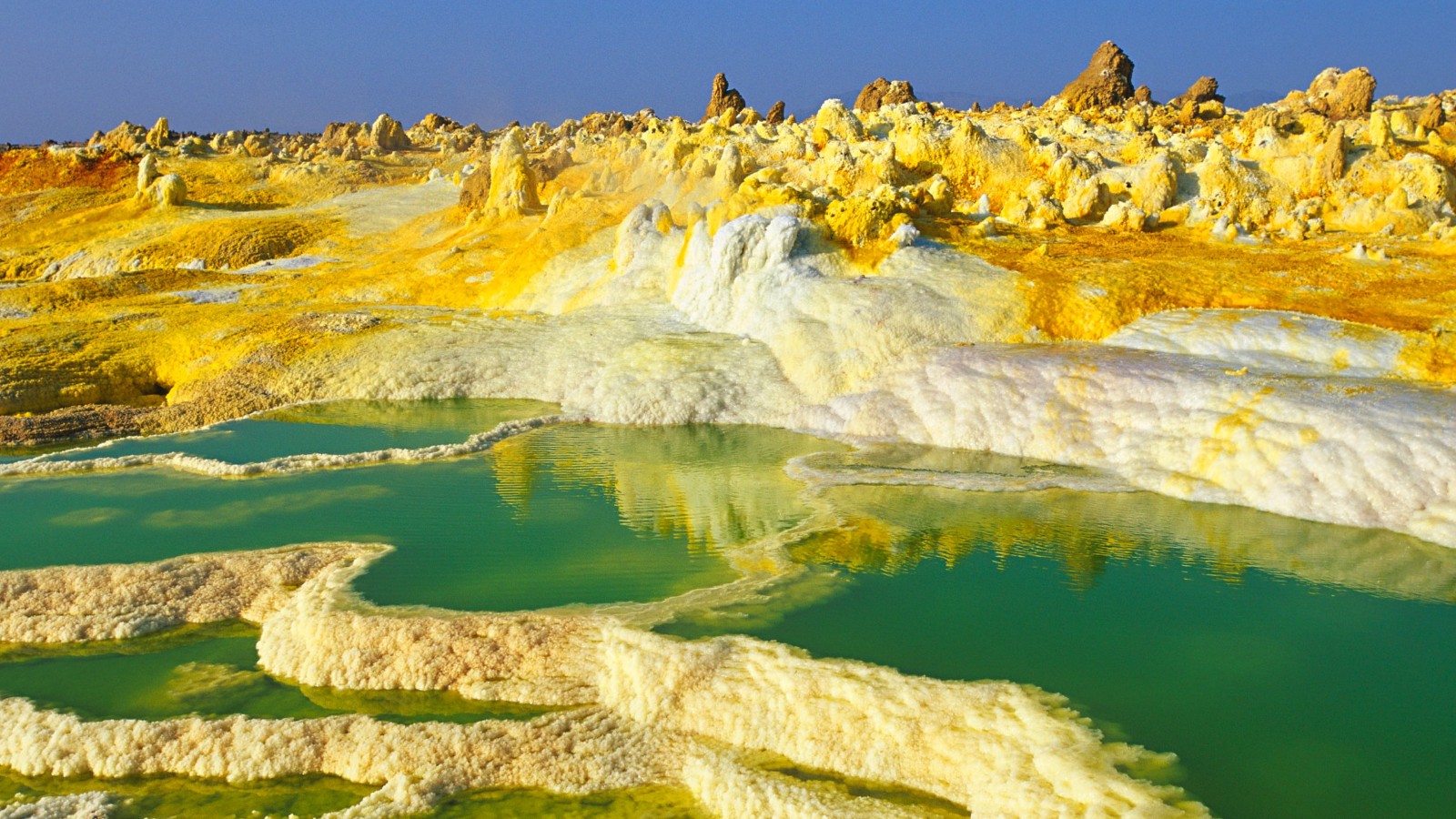 15 of the world's most colorful landscapes