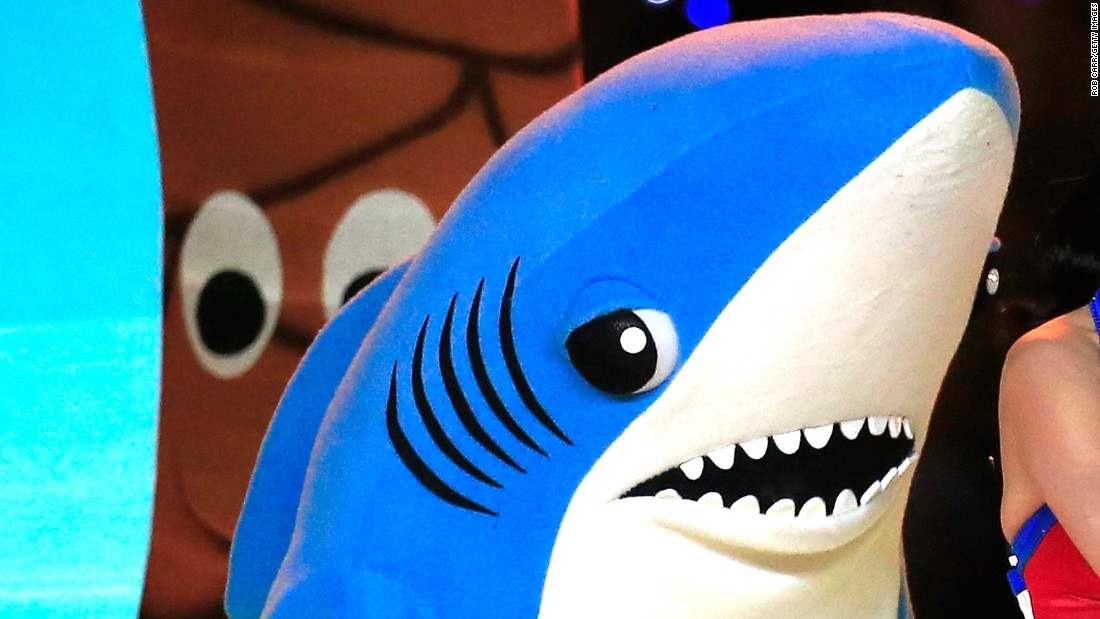 Katy Perry sics lawyers on Left Shark vendor CNN