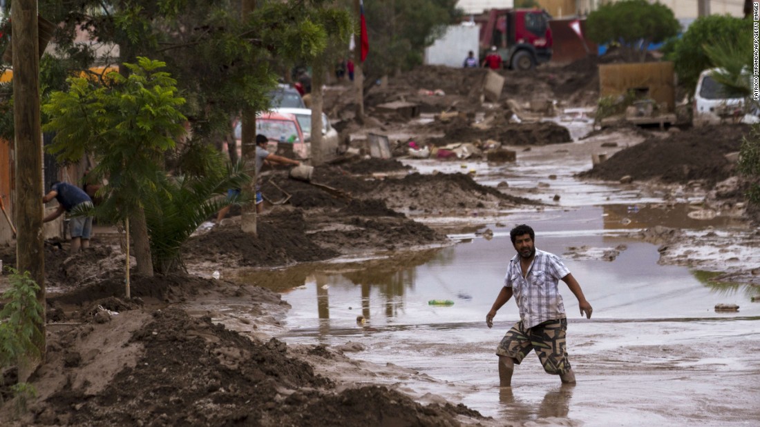 Chile floods 25 dead, more than 100 missing