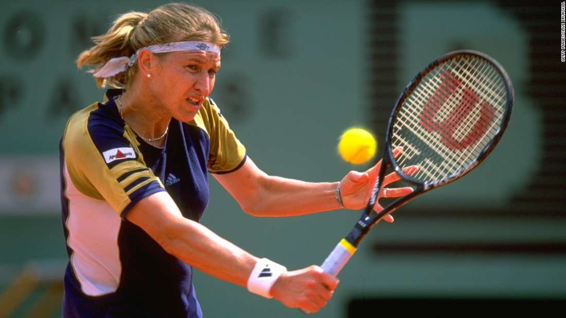 150603145657-steffi-graf-french-open-super-169.jpg