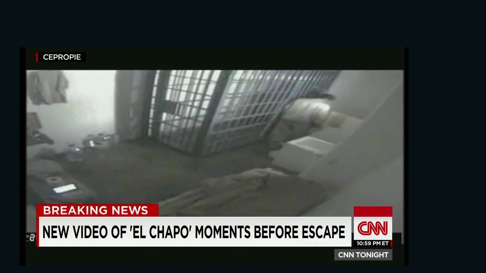 Video Released Of El Chapo Escaping Cnn Video