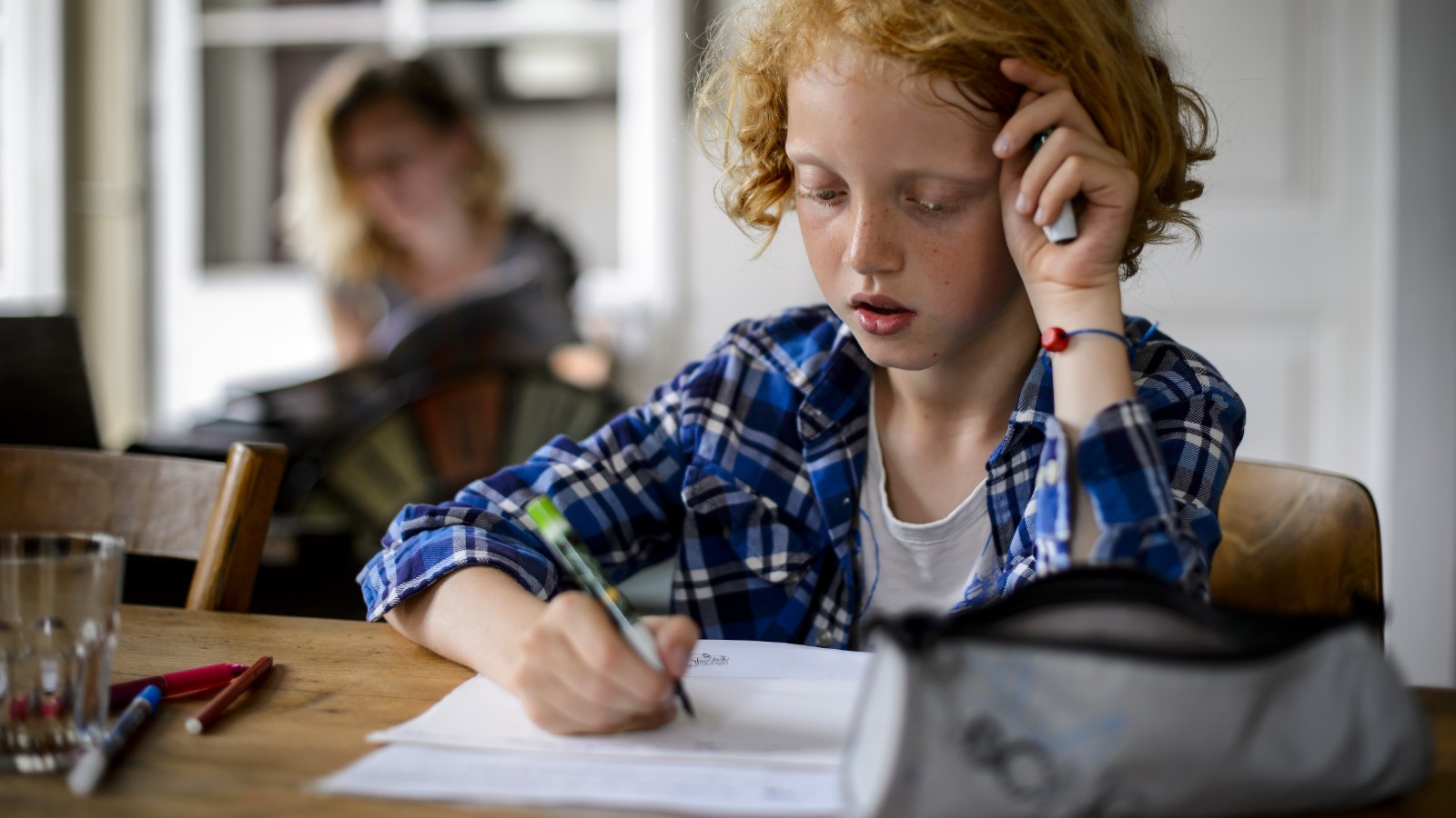 Teaching children to focus on homework