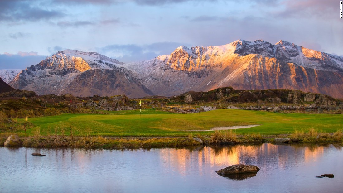 Coolest golf club with hottest light show on earth