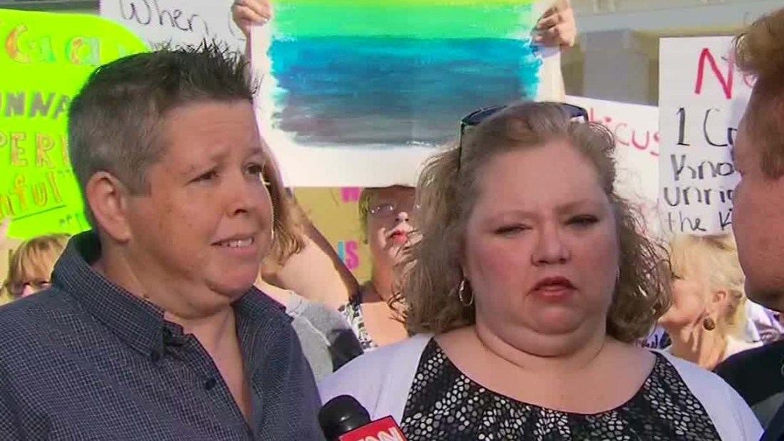 Gay Couple Applying For Marriage License Speaks To Cnn Cnn Video