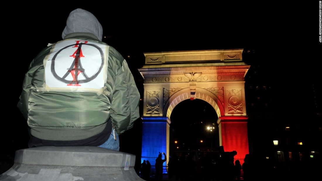 'Peace For Paris' Symbol Spreads After Paris Attacks