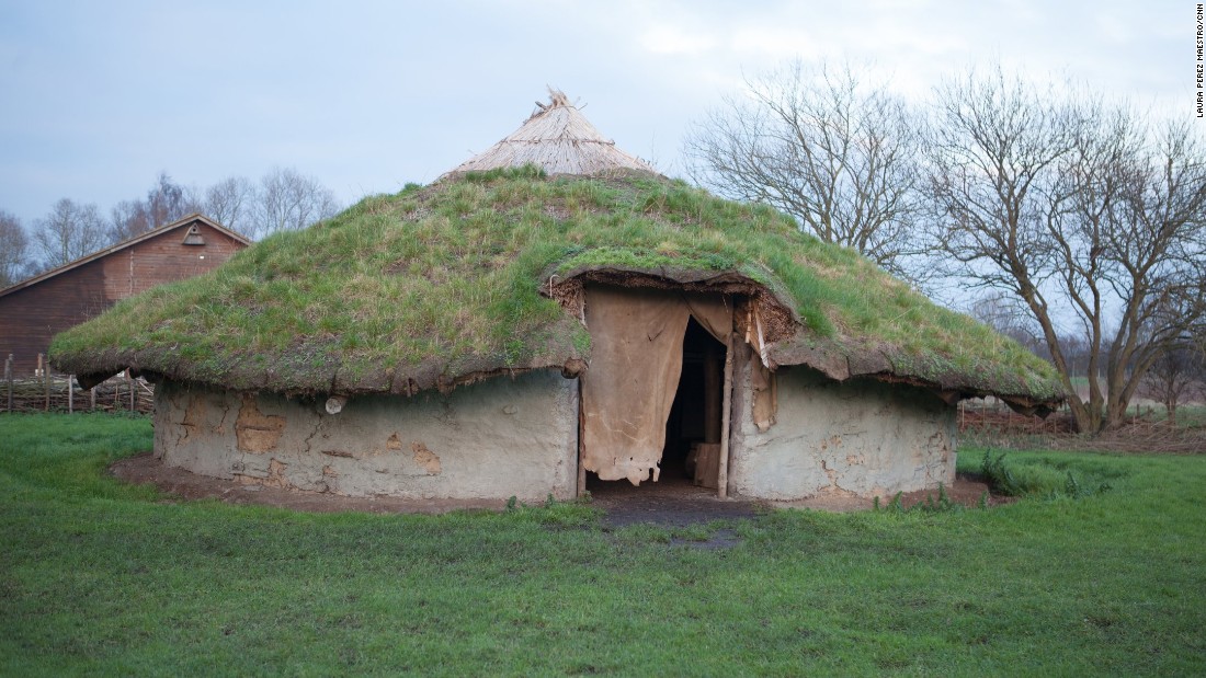 Bronze Age Wheel Discovered At 'Britain's Pompeii' - CNN