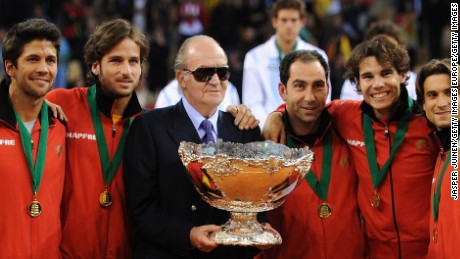 Rafael Nadal wins historic 10th French Open title - CNN - 460 x 259 jpeg 38kB