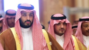 Saudi Arabia seeks to ween country of oil