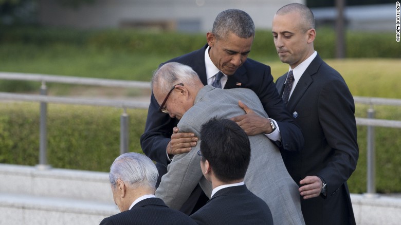 Obama becomes first sitting president to visit Hiroshima