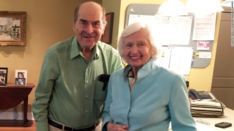 Henry Heimlich Uses Heimlich Maneuver For First Time To Save Choking