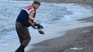 Alan Kurdi&#39;s journey: The children who survived and perished 