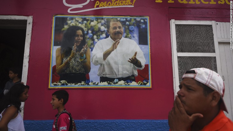  Nicaraguan President Daniel Ortega and first lady Rosario Murillo in campaign propaganda