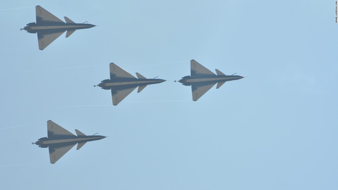 J-10 fighters from China&#39;s August 1st aerobatics team perform at Airshow China in Zhuhai on November 4, 2016. The show was Capt. Yu Xu&#39;s last public performance.