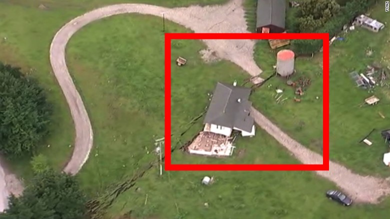 A house on a fault line is shown after Monday&#39;s earthquake in New Zealand