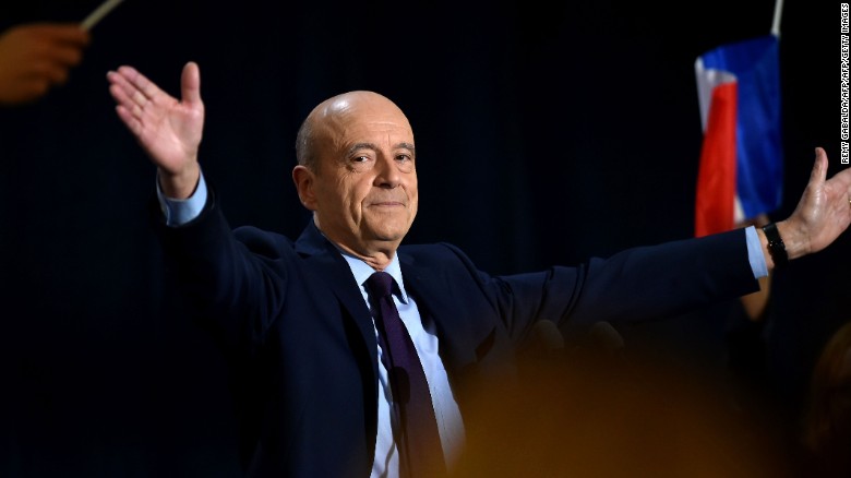 Bordeaux Mayor Alain Juppé at a public meeting in Toulouse, southern France, on Tuesday.