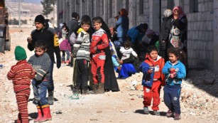 Syria war: 16,000 displaced from devastated eastern Aleppo, UN says