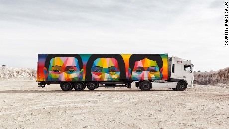 These trucks are bringing super-sized art to the streets of Spain 