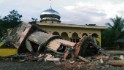 Deadly quake hits Indonesia, destroys towns