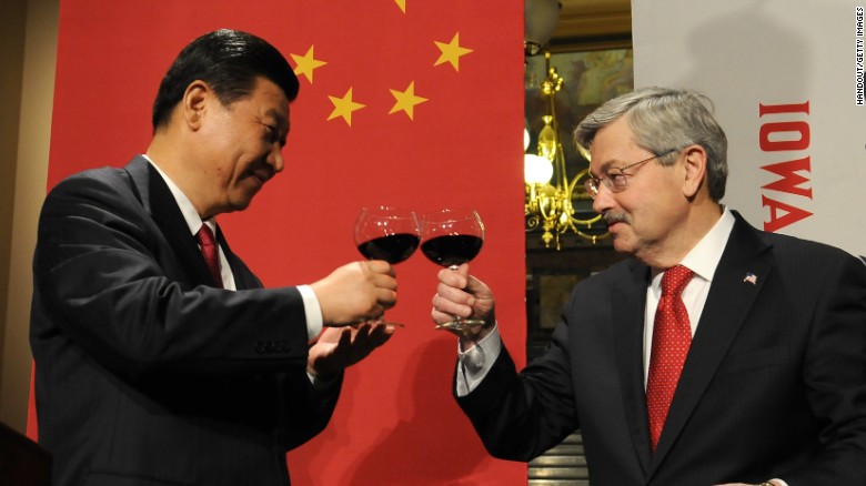 DES MOINES, IA - FEBRUARY 15: In this handout provided by the Iowa Governor&#39;s Office, Vice President Xi Jinping of the People&#39;s Republic of China and Iowa Gov. Terry Branstad raise their glasses in a toast at a State Dinner at the state Capitol in February 15, 2012 in Des Moines, Iowa, President Obama met yesterday with Xi, who is to take over as president of China in 2013. (Photo by Steve Pope/Iowa Governor&#39;s Office via Getty Images)
