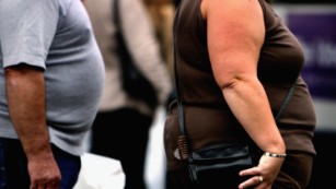 Children of obese parents at risk of developmental delays, says study