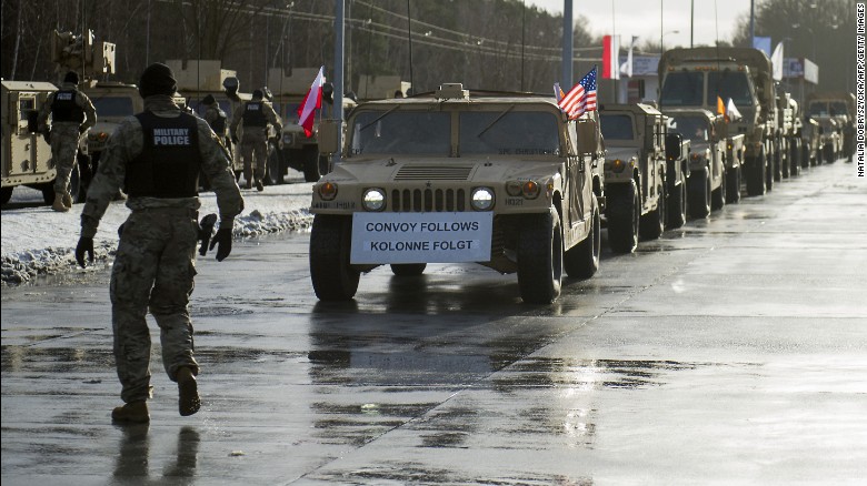 American soldiers receive a welcome this week at the Polish-German border in Olszyna, Poland.