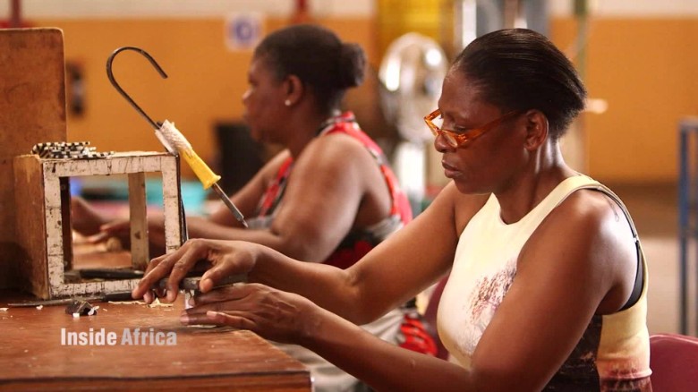 How women make their way up through handicraft