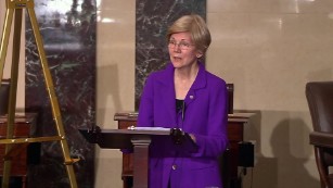 Sen. Warren: Overturn Trump&#39;s executive order