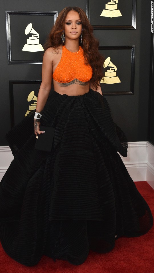 170212212617-26-grammys-2017-red-carpet-