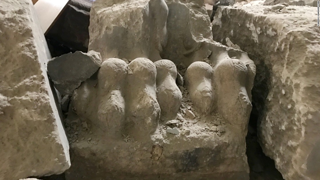 Mosul Museum: ISIS Unknowingly Destroys Fake Art - CNN.com