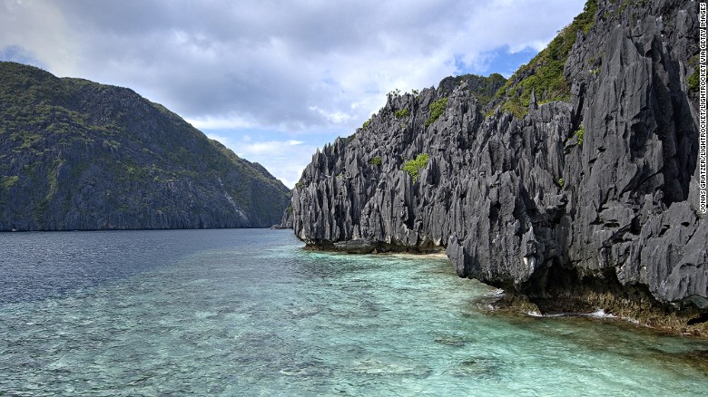&lt;strong&gt;Romance in El Nido: &lt;/strong&gt;It's not hard to fall in love with El Nido. Located in the southwestern island of Palawan, the area is home to private plots of sand, coral reefs, limestone cliffs and jungle-fringed islands.