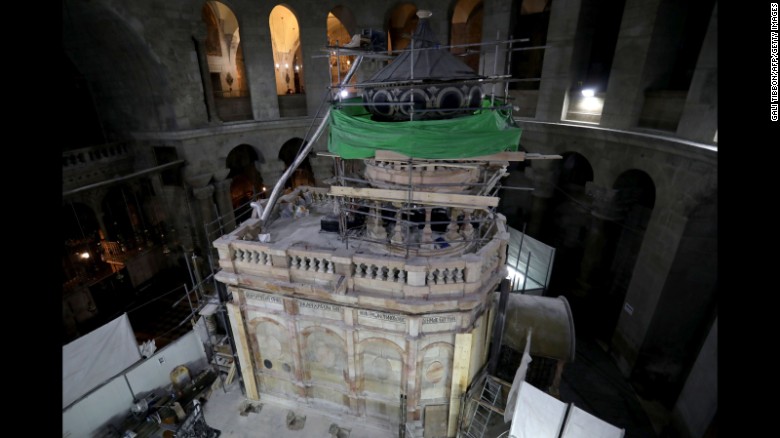 As part of the restoration project, members of the National Technical University of Athens removed steel girders which had encased the shrine for the past 70 years. 