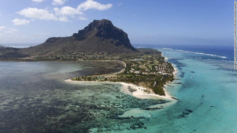 A haven for escaped slaves: Le Morne.