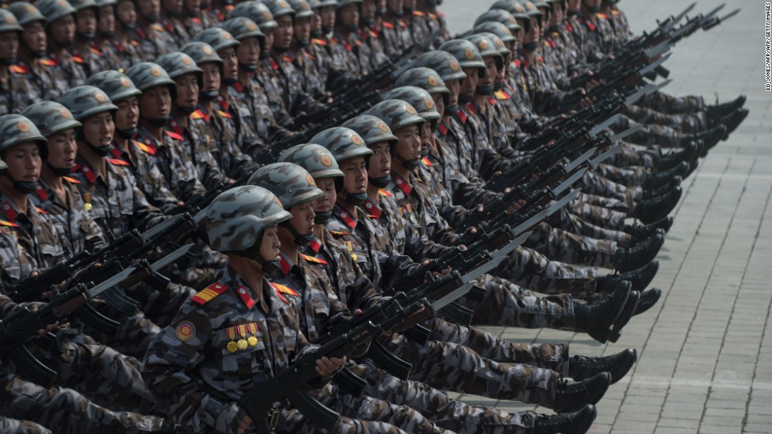 Korean People&#39;s Army (KPA) soldiers march on Kim Il-Sung sqaure during a military parade marking the 105th anniversary of the birth of late North Korean leader Kim Il-Sung, in Pyongyang on April 15, 2017. / AFP PHOTO / ED JONES (Photo credit should read ED JONES/AFP/Getty Images)