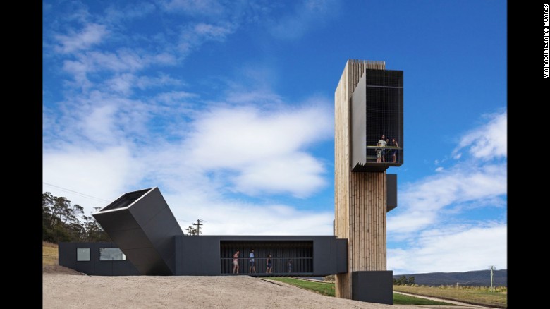 Devil&#39;s Corner by Cumulus Studio is home to one of Tasmania&#39;s largest vineyards. In this design, timber-clad shipping containers are arranged in such a way to provide scenic views of the surrounding landscape.