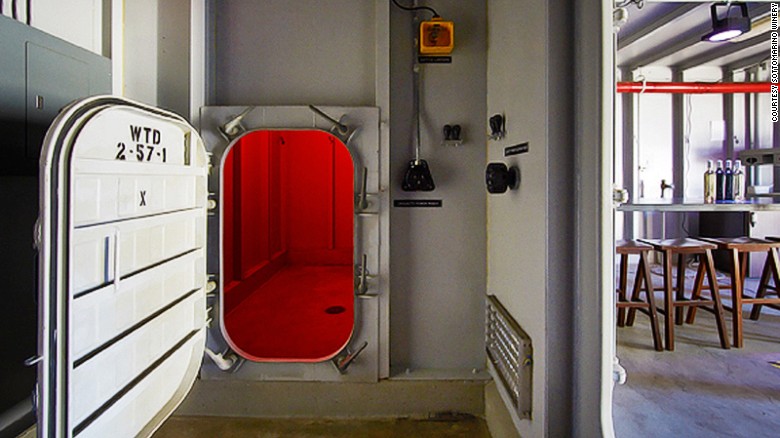 <strong>Sottomarino Winery, San Francisco, California:</strong> Sottomarino Winery is housed in an old submarine training vessel on a man-made island in San Francisco. 
