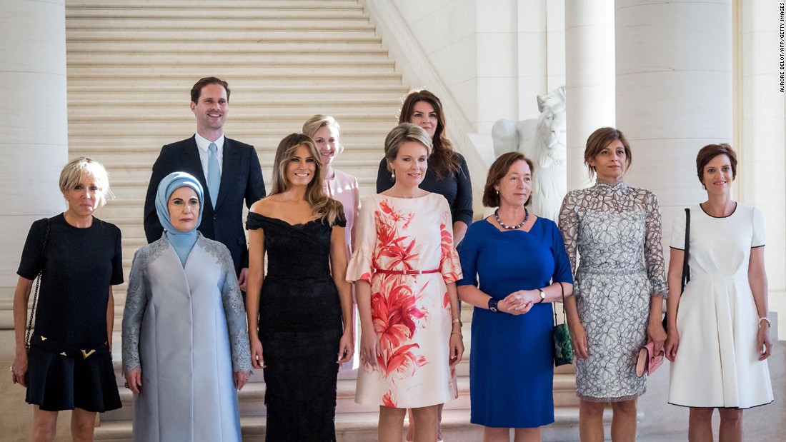 Why This Photo Of Political Spouses And Partners Is Making Waves