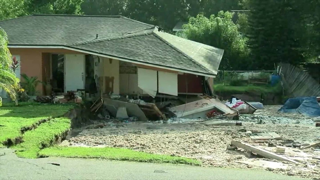 Sinkhole Swallows Homes In Florida Cnn