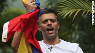 Venezuela&#39;s Leopoldo Lopez returns to house arrest 