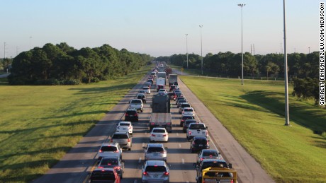 170907124907-01-irma-florida-traffic-0907-large-169.jpg