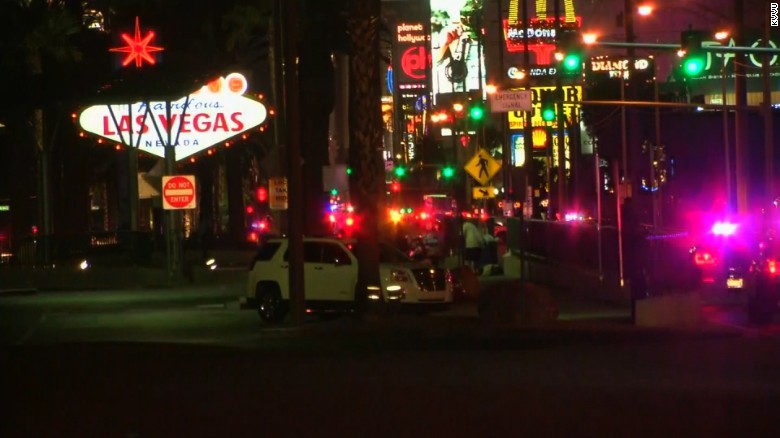 Mandalay Bay Shooting Active Shooter Reported On Las Vegas Strip Cnn