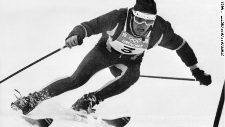 CHAMROUSSE, FRANCE - FEBRUARY 12:  Frenchman Jean-Claude Killy clears a gate during the second run of the men&#39;s giant slalom, 12 February 1968 in Chamrousse, near Grenoble (French Alps), during the Winter Olympic Games. Killy won the gold medal.  (Photo credit should read STAFF/AFP/Getty Images)