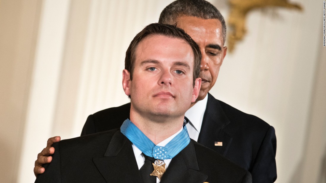 Navy SEAL receives Medal of Honor for hostage rescue - CNNPolitics