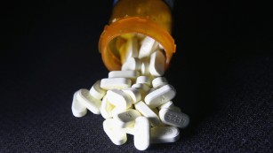 Prescriptions may hold clues to who gets hooked on opioids, study says